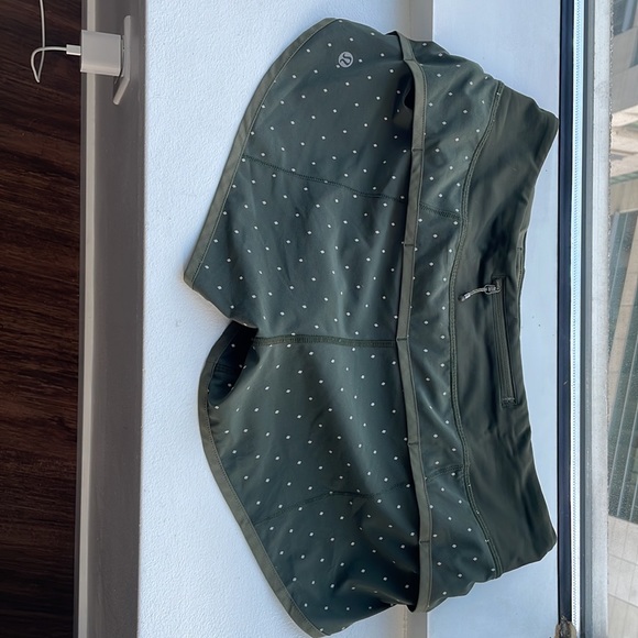 Lululemon Run Speed Shorts Nightfall Reflective - Picture 3 of 6